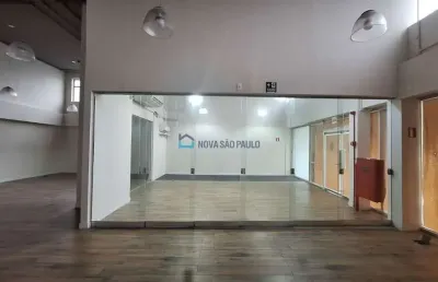 Loja comercial para locação, 454m², próximo do metrô borba gato