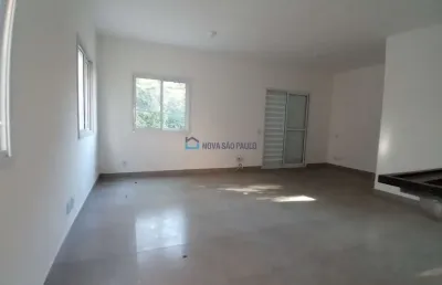 Excelente localiazação, proximo ao metro conceição, facil acesso a av. dos bandeirantes