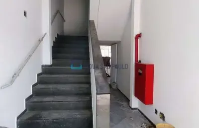 Casa comercial com 5 salas para alugar na Avenida Dona Ruyce Ferraz Alvim, --, Serraria, Diadema