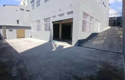 Barracão / Galpão / Depósito com 7 salas para alugar na Avenida Conceição, --, Centro, Diadema