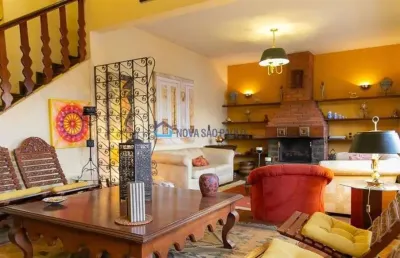 Excelente casa disponível para locação no bairro ipiranga.