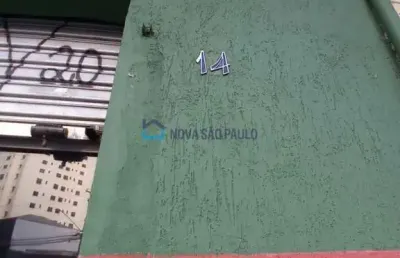 Ótima localização, próximo ao metro saúde e praça da arvore