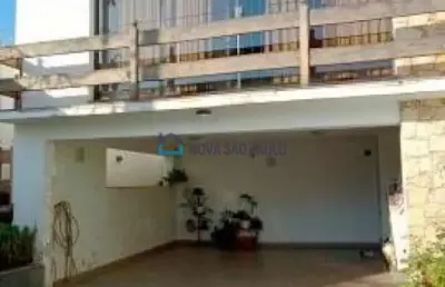 Casa com 3 quartos para alugar na Rua Frei Durão, --, Vila São José (Ipiranga), São Paulo