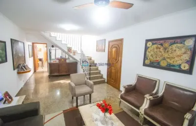Casa com 3 quartos à venda na Avenida Miguel Estefno, --, Saúde, São Paulo