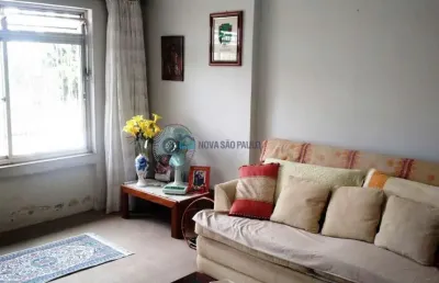 Casa térrea com 2 dormitorios e 6 vagas no  jabaquara.