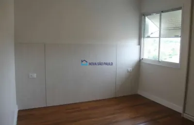 Apartamento com 3 quartos à venda na Avenida Senador Casimiro da Rocha, --, Mirandópolis, São Paulo
