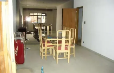 Casa com 3 quartos à venda na Avenida Senador Casimiro da Rocha, --, Mirandópolis, São Paulo