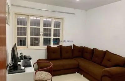 Sobrado 3 dormitórios e 2 vagas reformado na vila moraes!