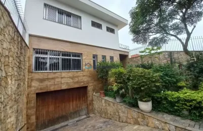 Jardim da saúde - sobrado com 4 suítes, 5 vagas, terreno 10 x 30