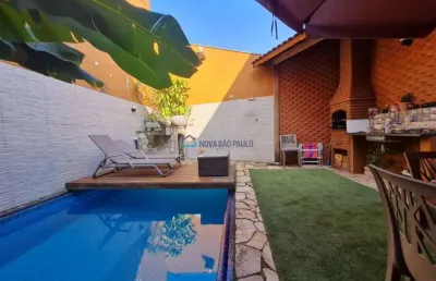 Sobrado 03 dormitórios, sendo 03 suítes. área gourmet com piscina