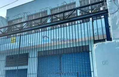 Diadema - prédio comercial com dois pisos, vão aberto.