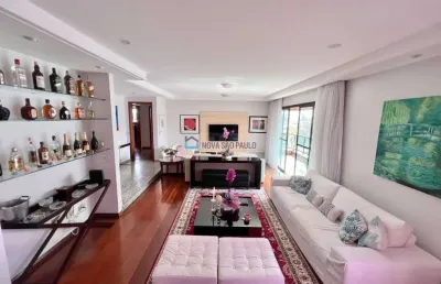 Apartamento alto padrão em rua tranquila e acabamento de primeira, pertinho do metrô praça da árvore