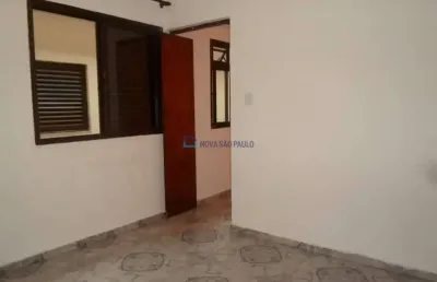 Casa com 2 quartos à venda na Rua Santo Antônio de Categero, --, Vila Natália, São Paulo
