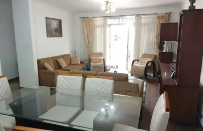 Sobrado à 700m pça da árvore . 03 suítes . 6 banheiros . 4 vagas . 299 de a.c.