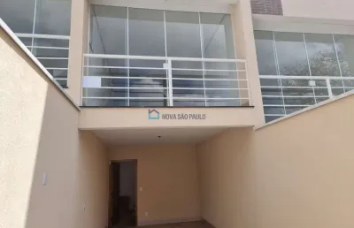 Sobrado novo, 3 dorm, suíte, 2 vagas! 450m unip via anchieta! 20min ônibus 4 opções metrô /plaza sul