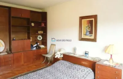 Casa com 4 quartos à venda na Rua Xavier Gouveia, --, Parque Colonial, São Paulo