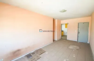 Apartamento com 90 m², 3 dorms e 1 vaga para 2 carros na saúde