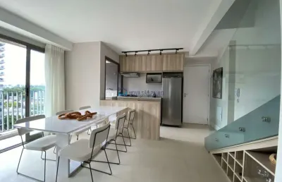 Apartamento duplex com 2 suítes e 1 vaga à venda em moema