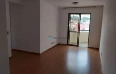 Apartamento saúde/são judas, vago, próximo a escolas, bancos, supermercados, drogarias, fácil acesso