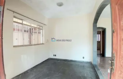 Casa para uso residencial ou comercial ao lado do metrô praça da árvore! oportunidade!