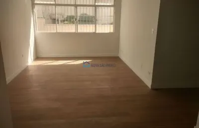 Apartamento com 100m² 3 dormitorios -1 suiite -armarios-1 vaga a 200mts do metro moema-