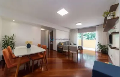 Casa em condomínio fechado com 3 quartos à venda na Avenida Ramalho Ortigão, --, Vila Gumercindo, São Paulo