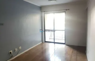 Apartamento à venda na saúde com  2 quartos e 2 vagas de garagem.
