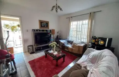 Casa térrea à venda na saúde - 2 dormitórios - 1 vaga