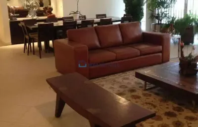 Casa com 3 quartos à venda na Rua Bernardino de Campos, --, Campo Belo, São Paulo