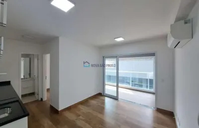 Moema - 1 quarto com 41 m² e1 vaga.  próximo metrô eucaliptos!