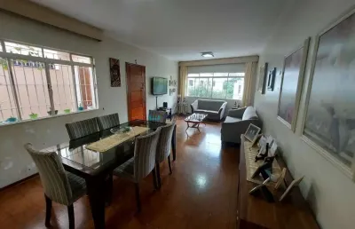 Casa à venda na vila mariana com 2 quartos e 2 vagas de garagem.