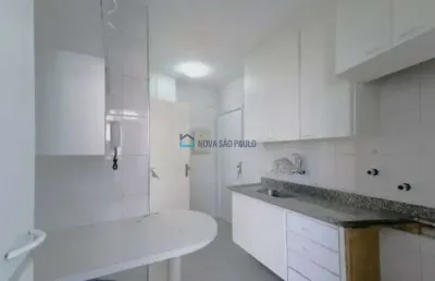 Apartamento 3 quartos  à venda em moema  próximo metrô.