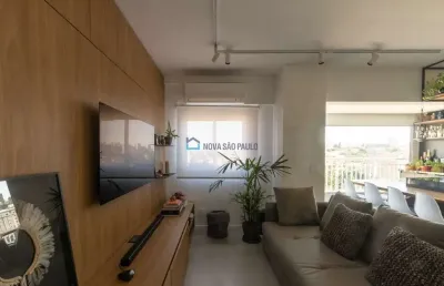 Apartamento com 1 quarto e 2 banheiros - alto de pinheiros