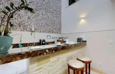 Oportunidade imperdível: sobrado comercial de 374 m² em localização estratégica!