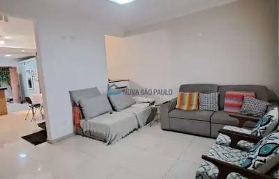Casa com 3 quartos à venda na Rua Estero Belaco, --, Saúde, São Paulo