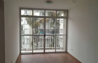 Apartamento zoológico, próximo a escolas, delegacia,  padarias, supermercados,terminal de ônibus.