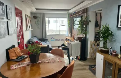 Apartamento com 02 dormitórios na região do bosque da saúde.