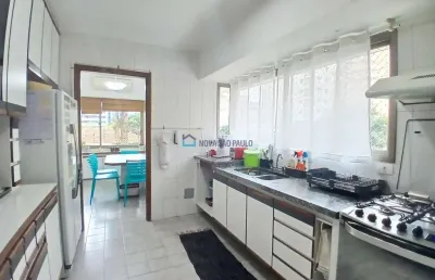 Apartamento de alto padrão na aclimação  192 m²  3 suítes  2 vagas  lazer completo