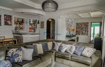 Casa térrea à venda com 6 dormitórios na vila campestre