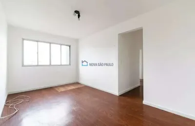 Apartamento à venda na saúde com 2 quartos e 1 vaga de garagem