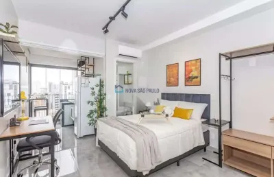 Stúdio 24m² decorado e mobiliado com lazer completo ao lado do metrô!