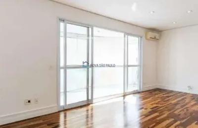 Apartamento com 3 suítes, 2 vagas, 123m². próximo ao metrô saúde !