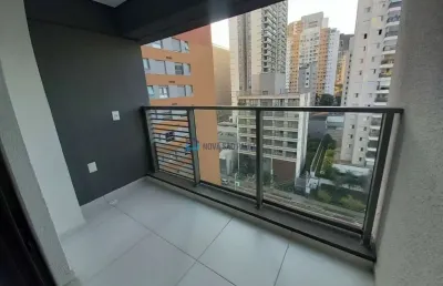 Studio com varanda a pouco metros do metrô alto do ipiranga