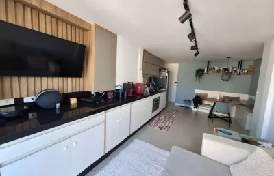 Apartamento à venda com 2 dormitórios e 01 vaga na saúde !