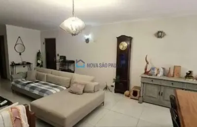 Sobrado à venda no bairro vila guarani de 4 dormitórios, 6 banheiros e 4 vagas