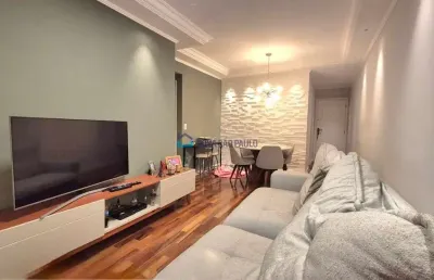 Apartamento em andar alto ao lado do metrô praça da árvore na região da saúde!