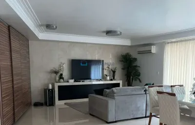 Sobrado com 3 suítes, quintal e 8 vagas - jardim da saúde