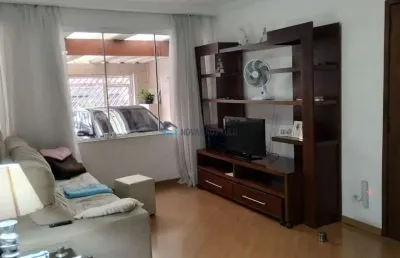 Casa assobradada com 3 dormitórios 1 suíte na vila guarani