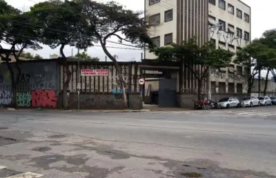 Casa comercial com 15 salas à venda na Rua Clímaco Barbosa, --, Cambuci, São Paulo