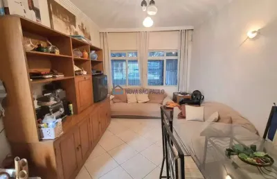 Casa com 3 dormitórios, suíte e 2 vagas próximo ao metrô alto do ipiranga.